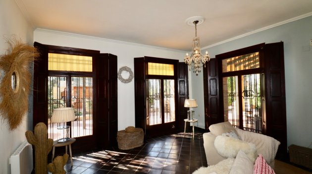 Revente - Villa -
Rojales - Heredades