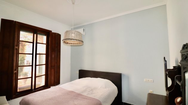 Revente - Villa -
Rojales - Heredades