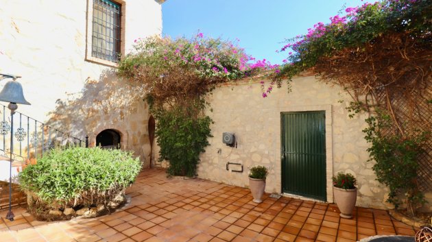 Revente - Villa -
Rojales - Heredades