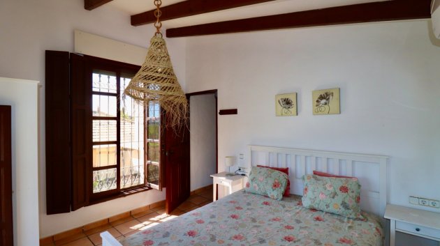 Revente - Villa -
Rojales - Heredades