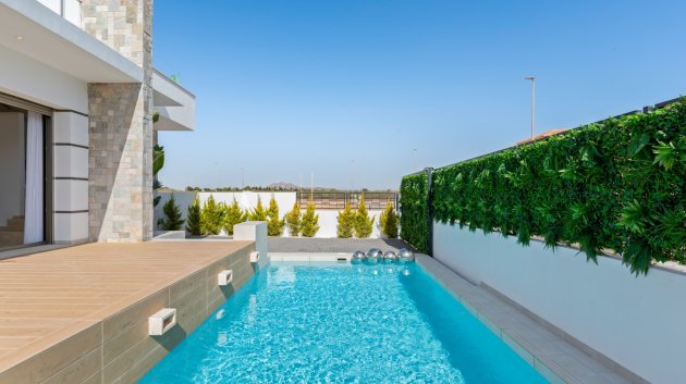 Obra nueva - Chalets -
Los Alcazares - Los Alcázares