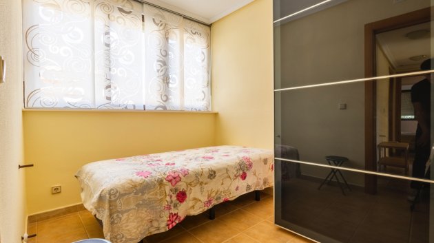 Resale - Villa -
Villamartín