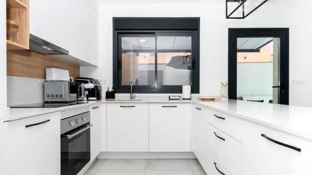 Reventa - Chalets -
Los Montesinos