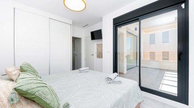 Reventa - Chalets -
Los Montesinos