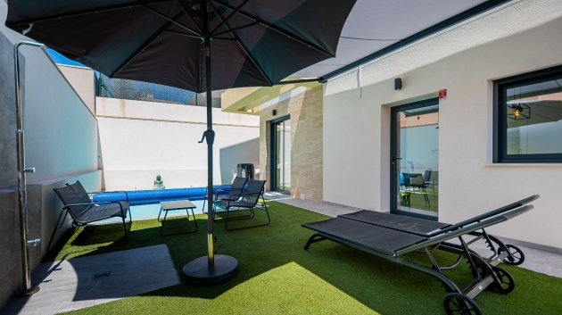 Reventa - Chalets -
Los Montesinos