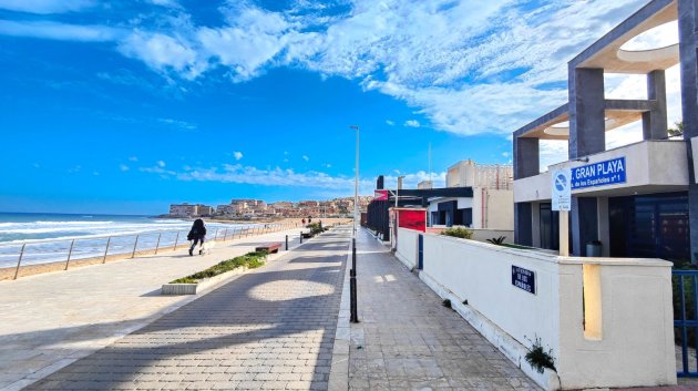 Revente - Appartements -
Torrevieja - La Mata