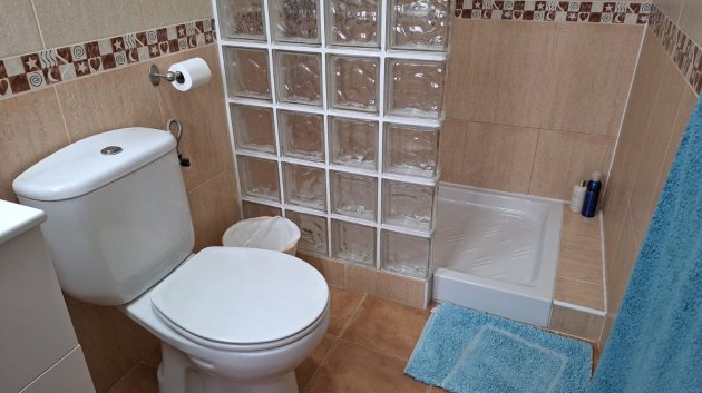 Revente - Villa -
Catral