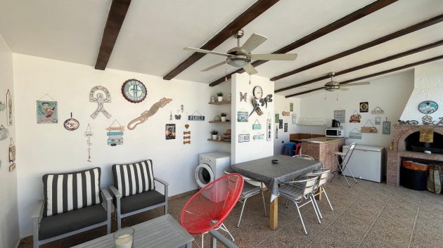 Revente - Villa -
Catral