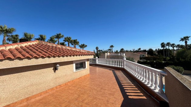 Revente - Villa -
Catral