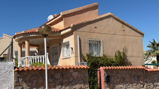 Revente - Villa -
Ciudad Quesada - Rojales