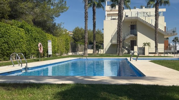Revente - Appartements -
Orihuela Costa - Villamartín