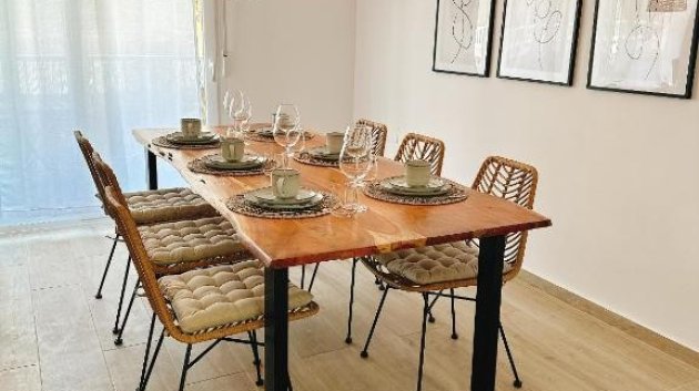 Resale - Apartments -
Torrevieja - Playa del Cura