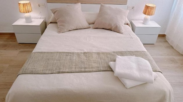 Resale - Apartments -
Torrevieja - Playa del Cura