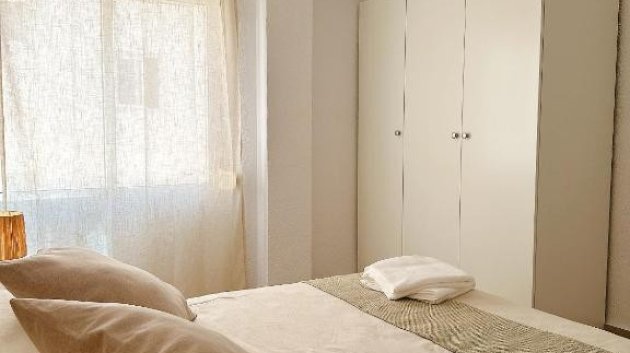 Resale - Apartments -
Torrevieja - Playa del Cura