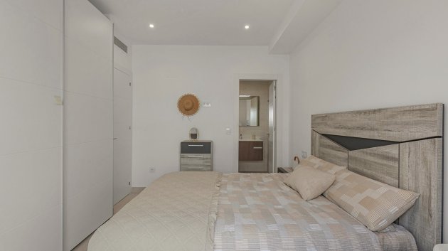 Resale - Apartments -
Pilar de la Horadada - Zona Pueblo