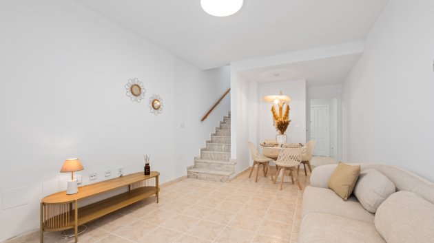 Reventa - Adosado -
Orihuela Costa - La Florida