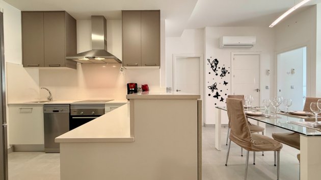 Reventa - Apartamentos -
Villamartín - Las Filipinas