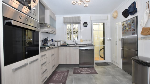 Reventa - Chalets -
Orihuela Costa - Los Dolses