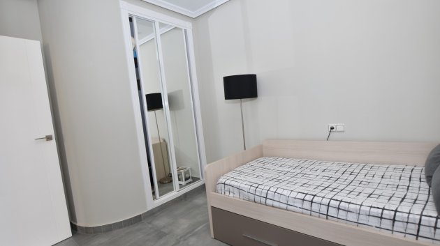 Reventa - Chalets -
Orihuela Costa - Los Dolses