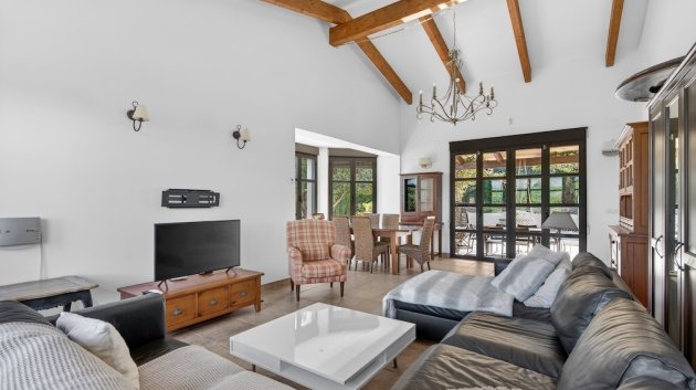 Reventa - Chalets -
Jávea - Monte Olimpe