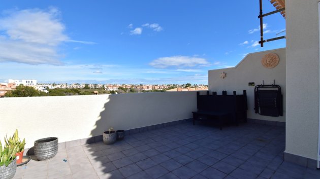 Reventa - Chalets -
Orihuela Costa - Playa Flamenca