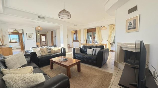 Reventa - Chalets -
Altaona Golf and Country Village - Altaona Golf - Country Village