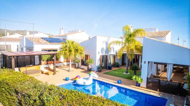 Resale - Villa -
El Valle Golf Resort