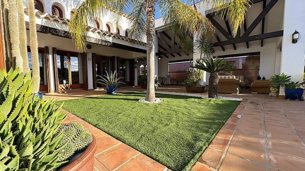 Resale - Villa -
El Valle Golf Resort