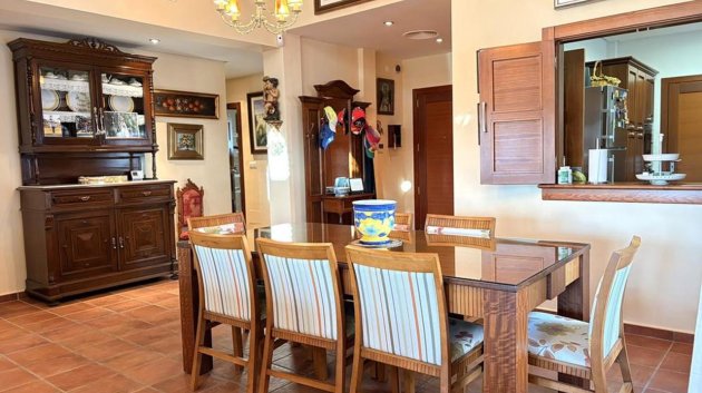 Resale - Villa -
El Valle Golf Resort