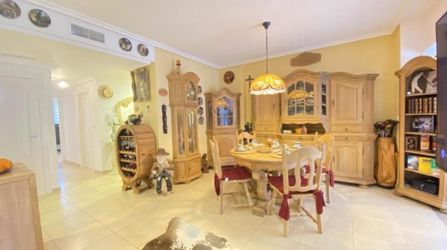 Reventa - Apartamentos -
Altaona Golf and Country Village - Altaona Golf - Country Village