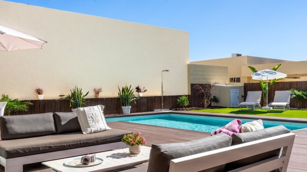 Reventa - Chalets -
Altaona Golf and Country Village - Altaona Golf - Country Village