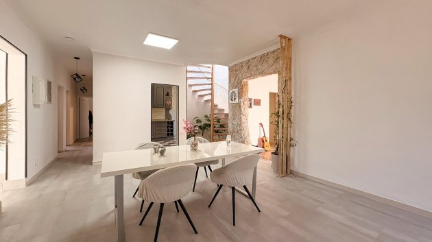 Reventa - Chalets -
Ciudad Quesada