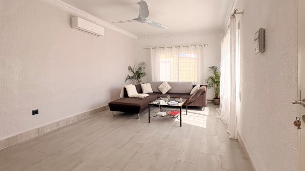 Reventa - Chalets -
Ciudad Quesada