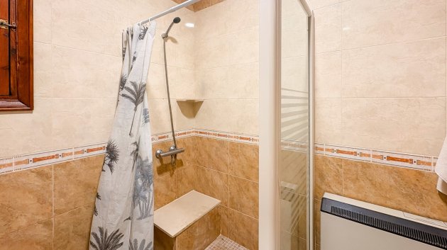 Reventa - Chalets -
Ciudad Quesada