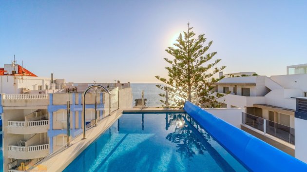 Reventa - Apartamentos -
Torrevieja - Los Locos