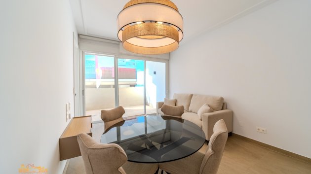 Reventa - Apartamentos -
Torrevieja - Los Locos