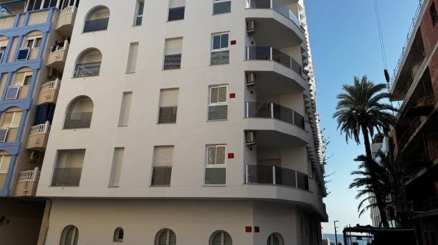Reventa - Apartamentos -
Torrevieja - Los Locos
