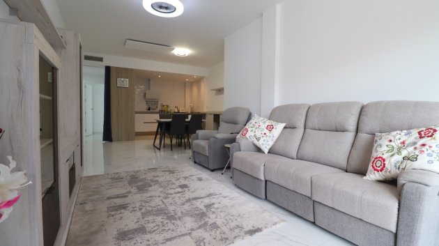 Resale - Apartments -
Benijofar