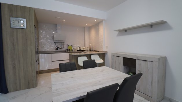 Resale - Apartments -
Benijofar