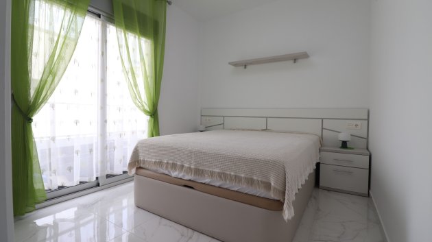 Resale - Apartments -
Benijofar