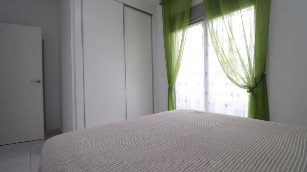 Resale - Apartments -
Benijofar