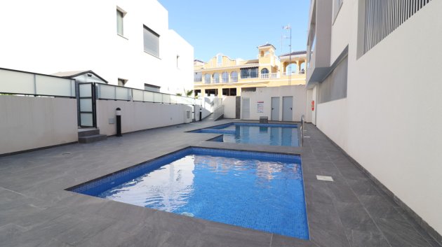 Resale - Apartments -
Benijofar