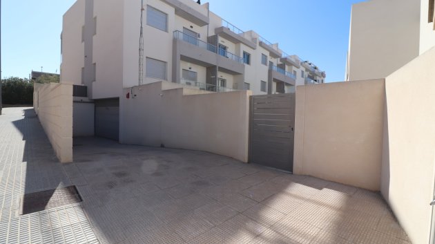 Resale - Apartments -
Benijofar