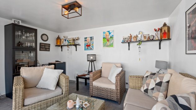 Reventa - Chalets -
Ciudad Quesada - Rojales