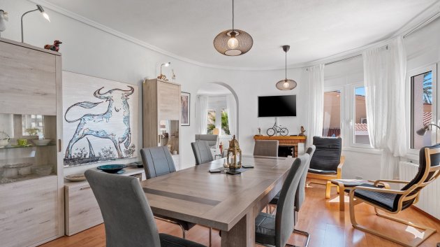 Reventa - Chalets -
Ciudad Quesada - Rojales