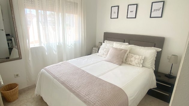 Reventa - Chalets -
Ciudad Quesada - Doña Pepa