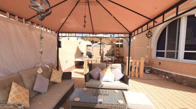 Reventa - Chalets -
Ciudad Quesada - Doña Pepa