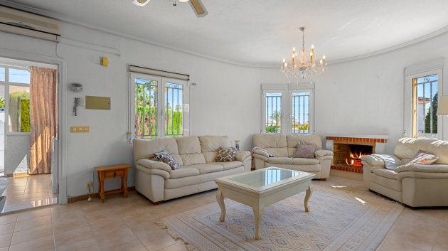 Reventa - Chalets -
Ciudad Quesada