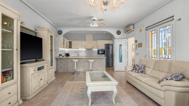 Reventa - Chalets -
Ciudad Quesada