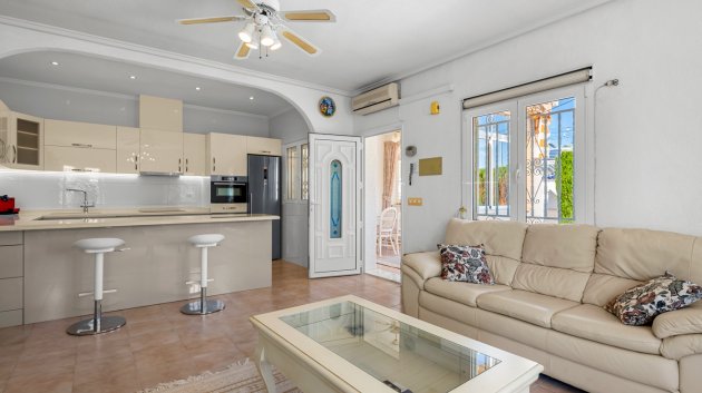 Reventa - Chalets -
Ciudad Quesada